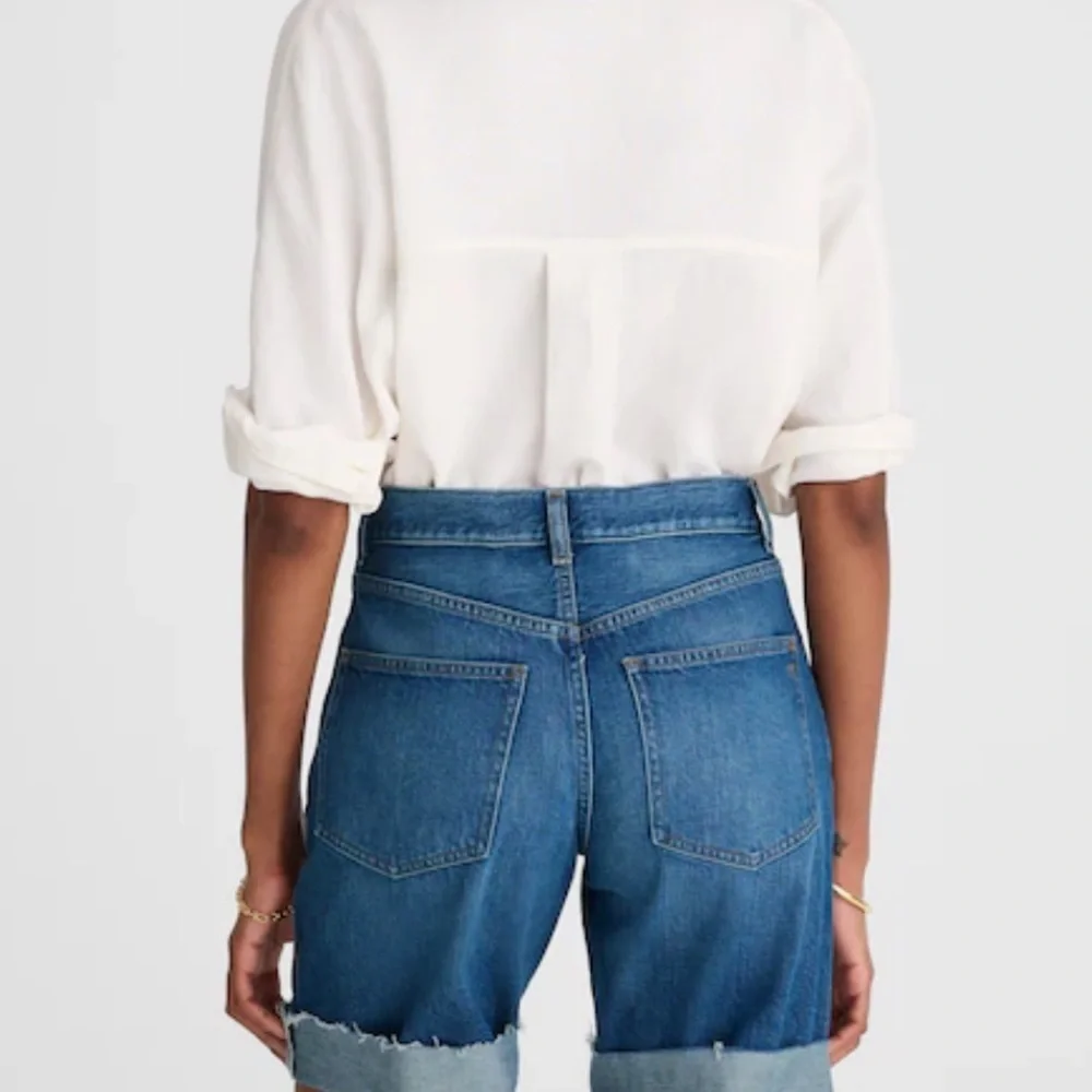 Madewell mifflin wash Long Baggy Cuffed Jean Shorts in Mifflin Wash